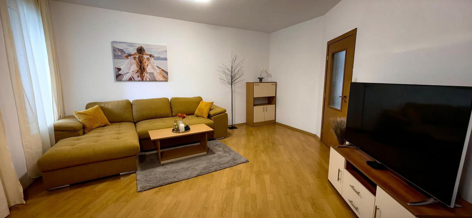 Niko Apartments Slântsjev Brjag Eksteriør bilde